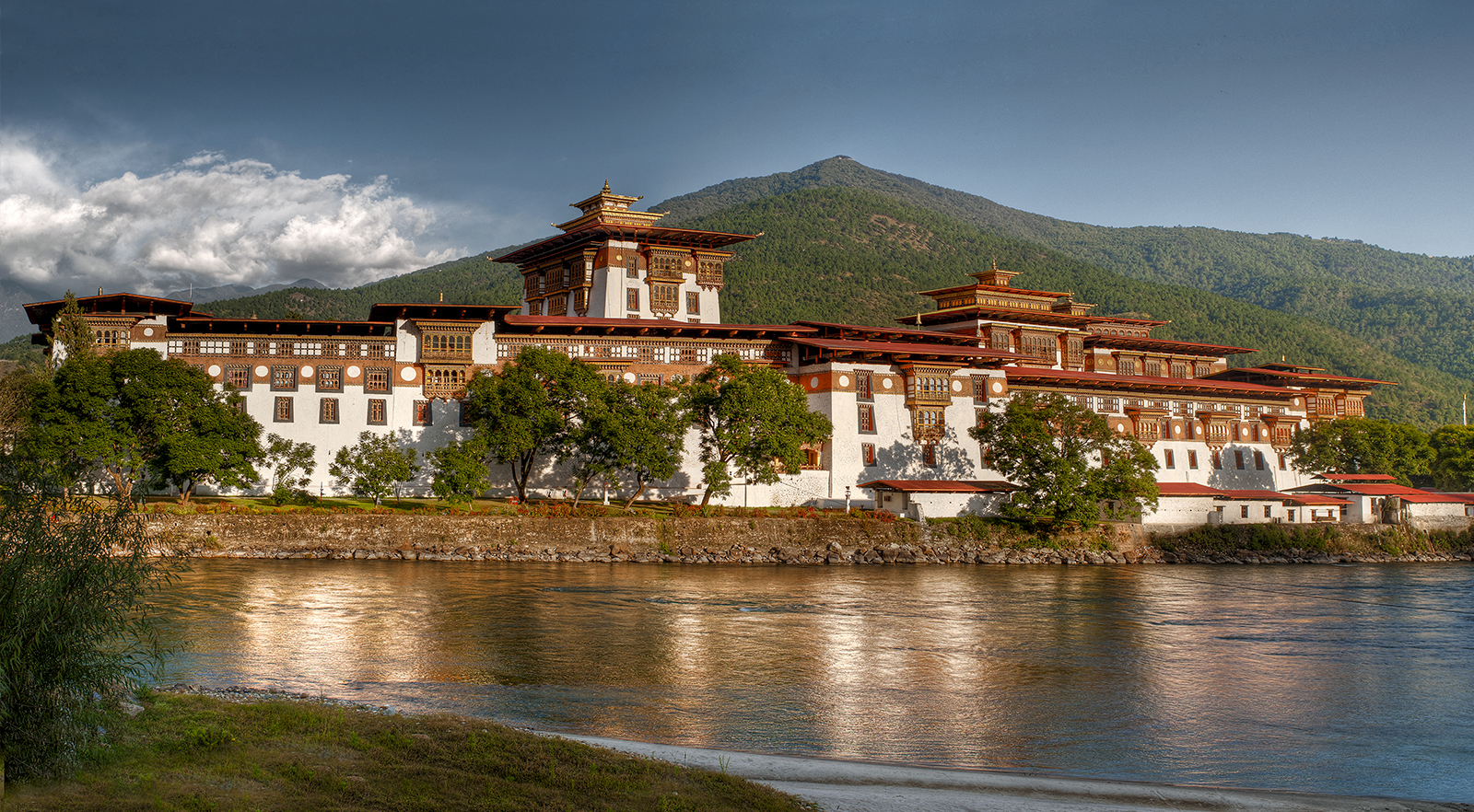 Punakha Dzong-